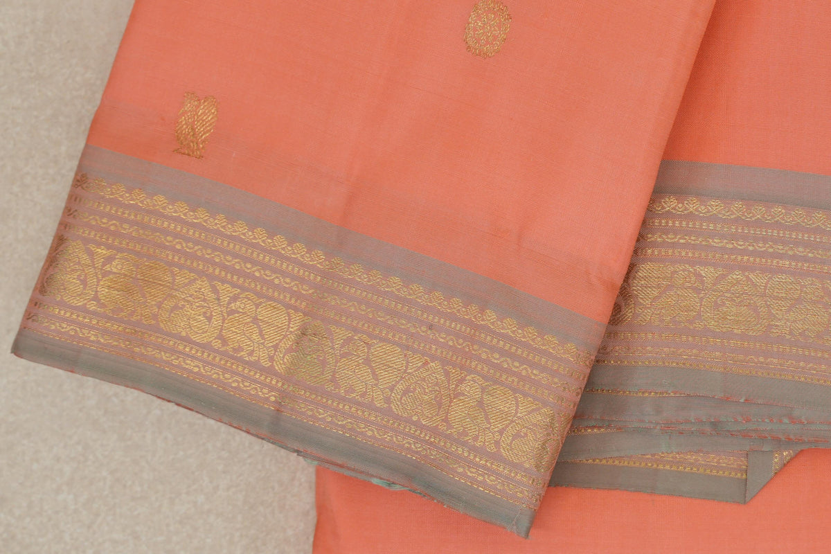 Light Salmon Pink Vintage Kanjivaram Silk Saree border