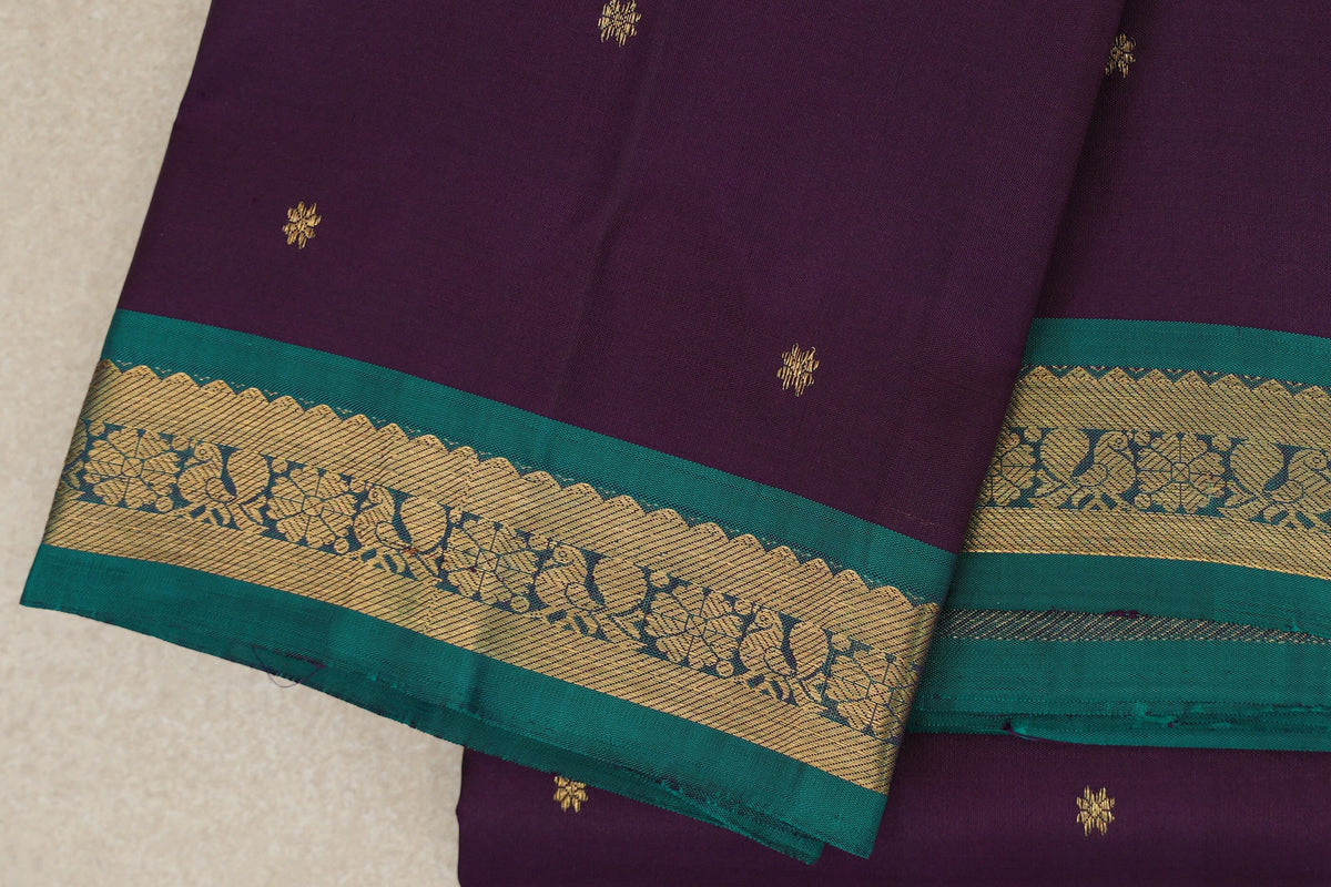 Deep Purple Vintage Kanjivaram Silk Saree border