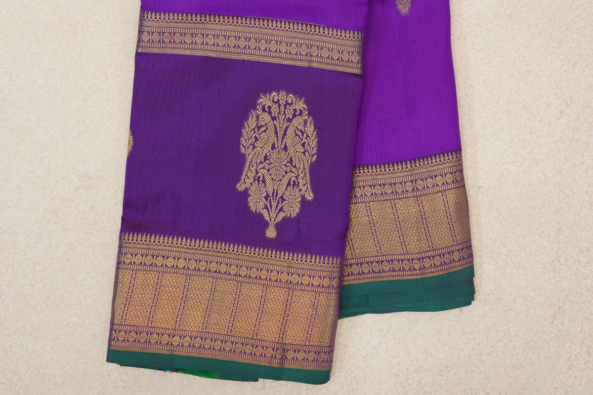 Bright Violet Purple Light Weight Kanjivaram Silk Saree border