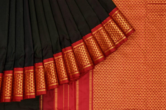 Ten yards silk saree SS3163