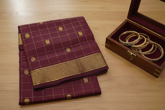 What makes ten yards silk sarees different from regular silk sarees