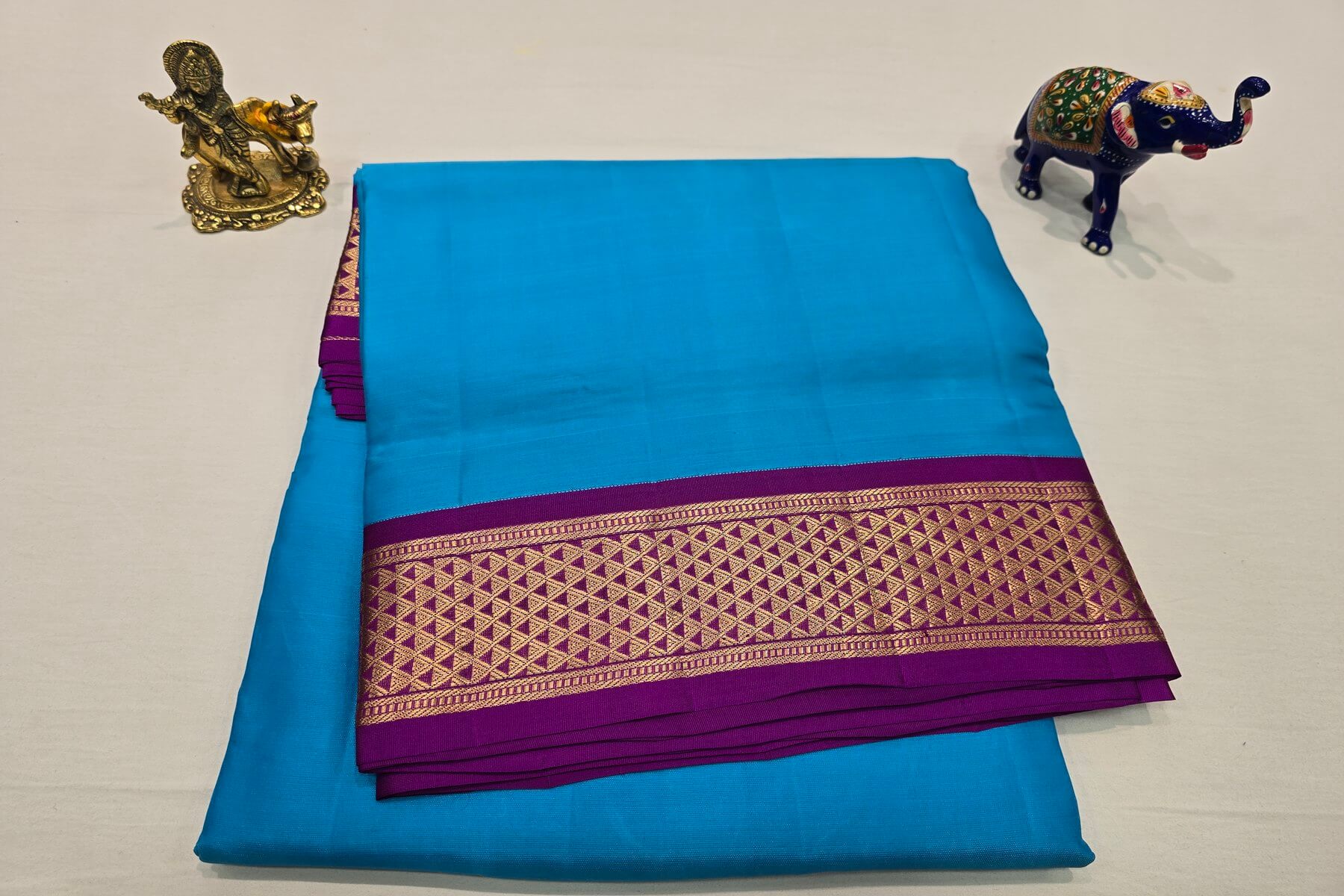 Nine and a half yards silk saree AC1219