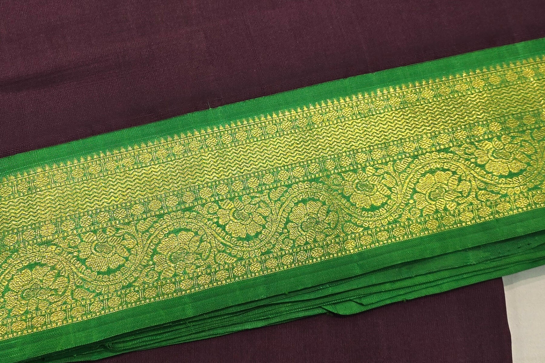 Ten yards silk saree SS4154