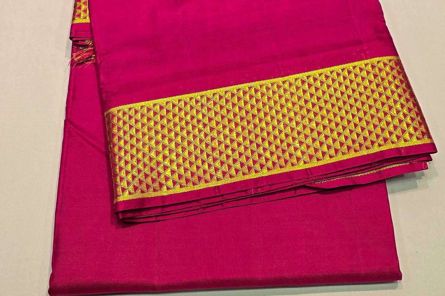 Ten yards silk saree SS5169