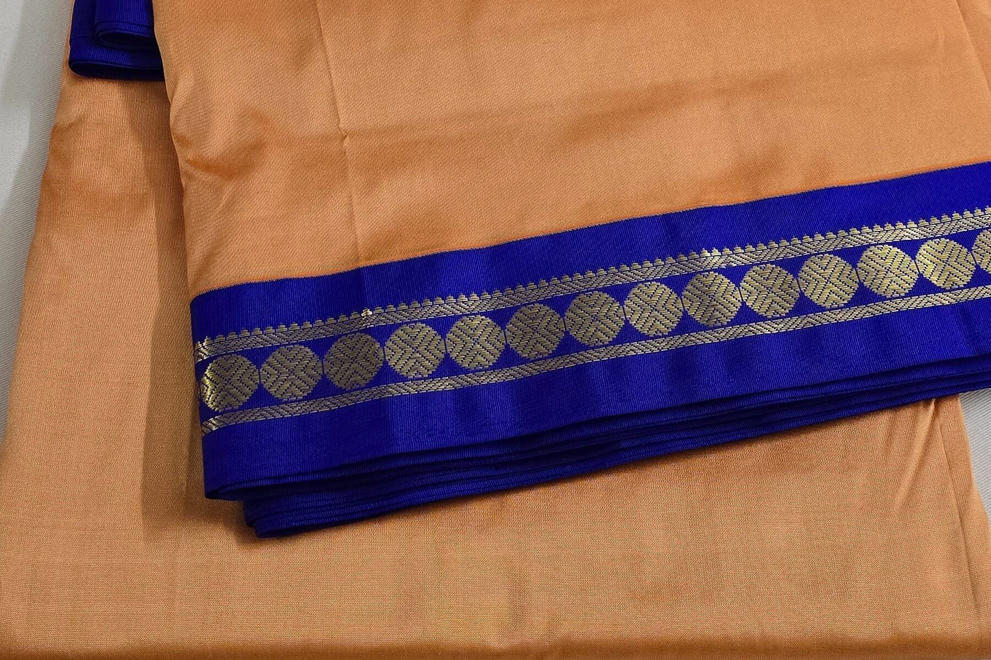 Ten yards silk saree SS5561