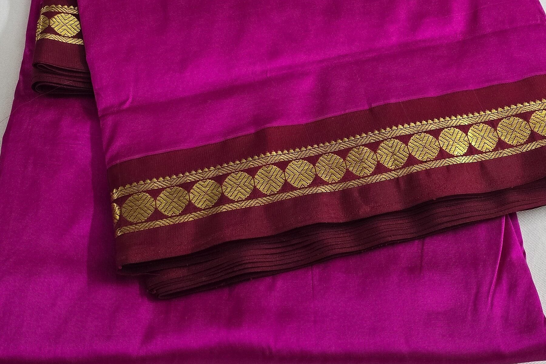Deep pink Ten yards silk saree SS5564