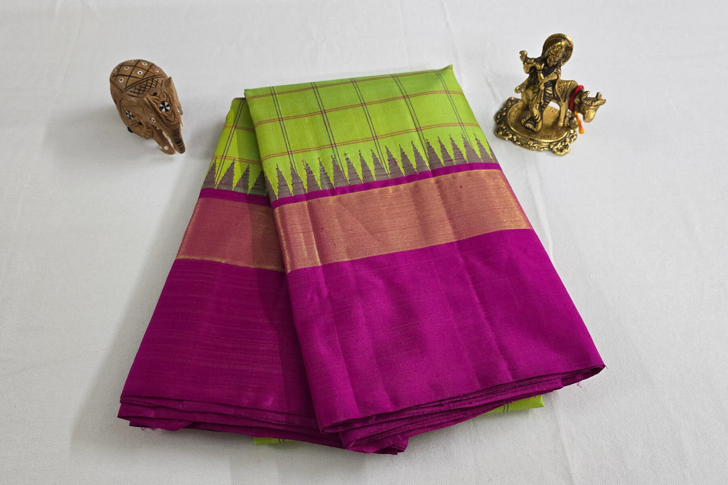 Kanjivaram Silk Saree SS5571