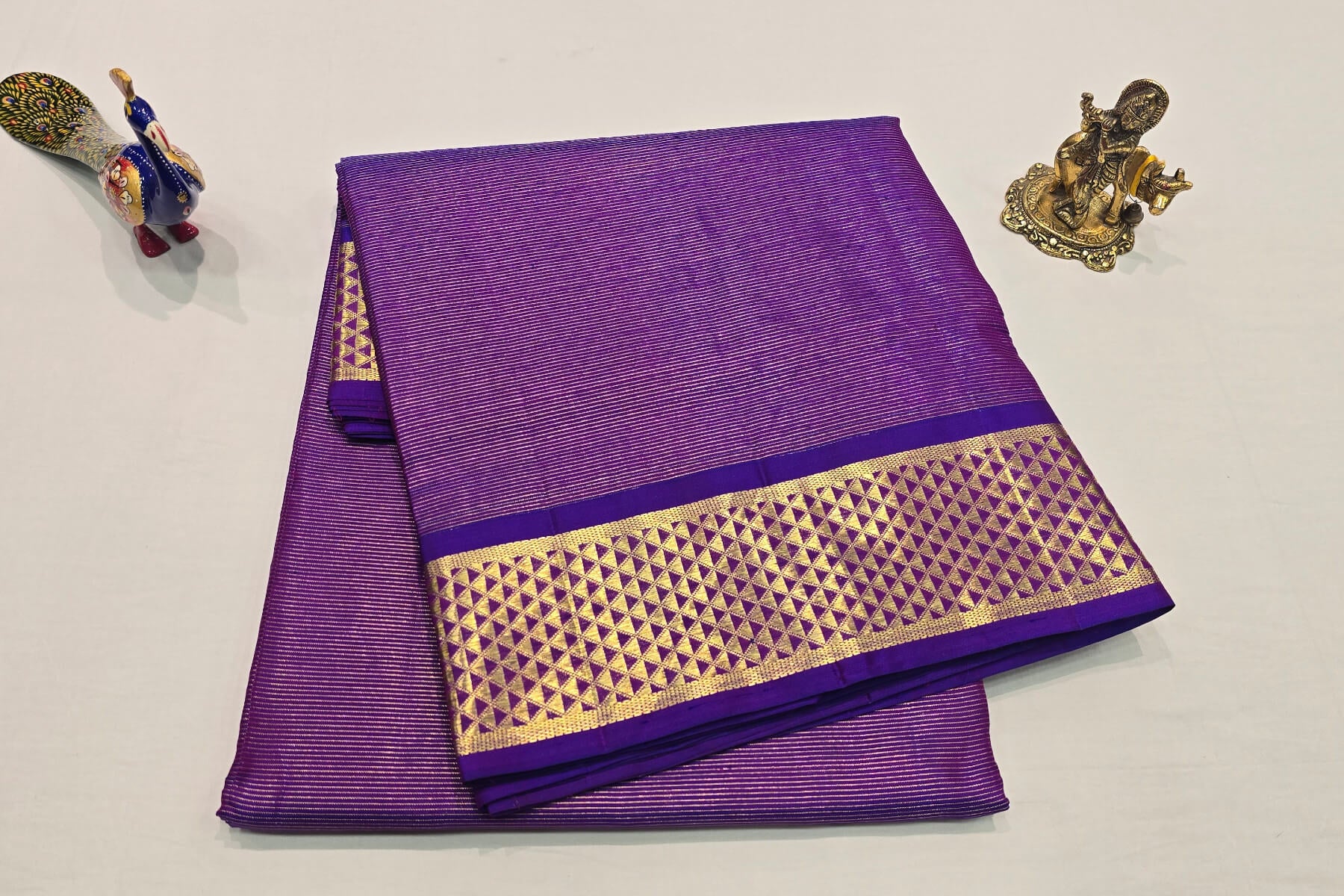 Violet Ten yards silk saree SS5651