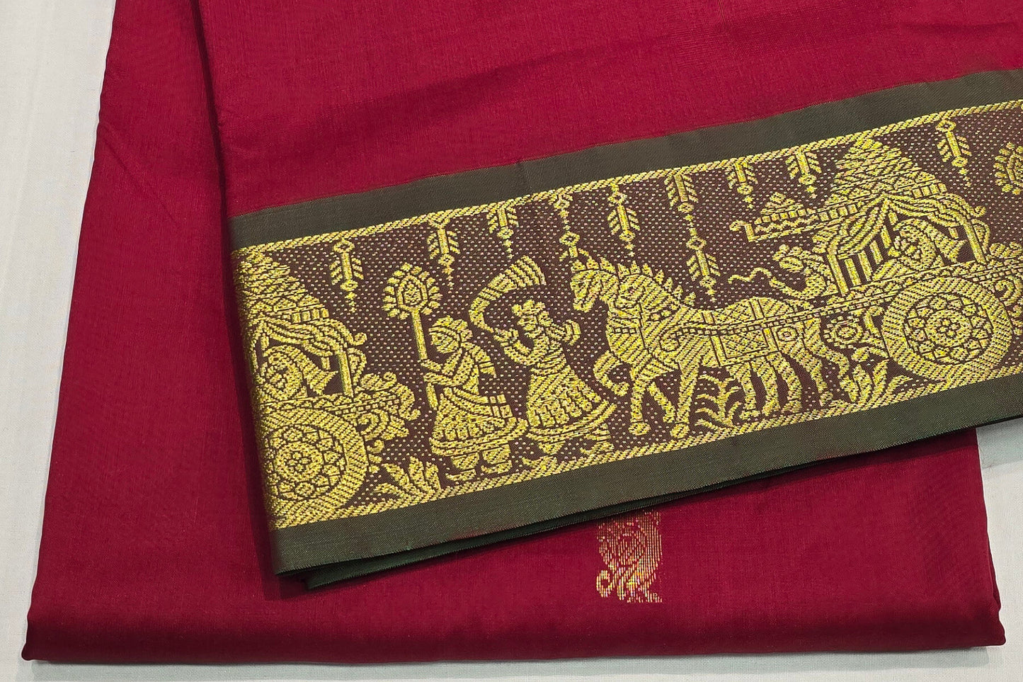 Nine and a half Yards Semi Silk Saree SS5669