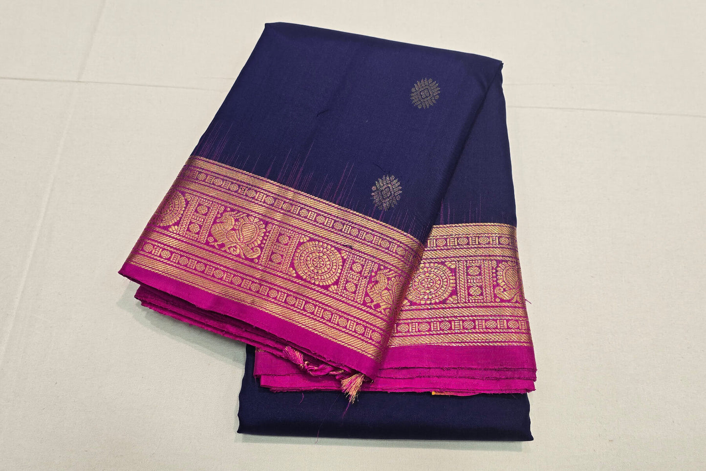 Light Weight Kanjivaram Silk Saree SS5843