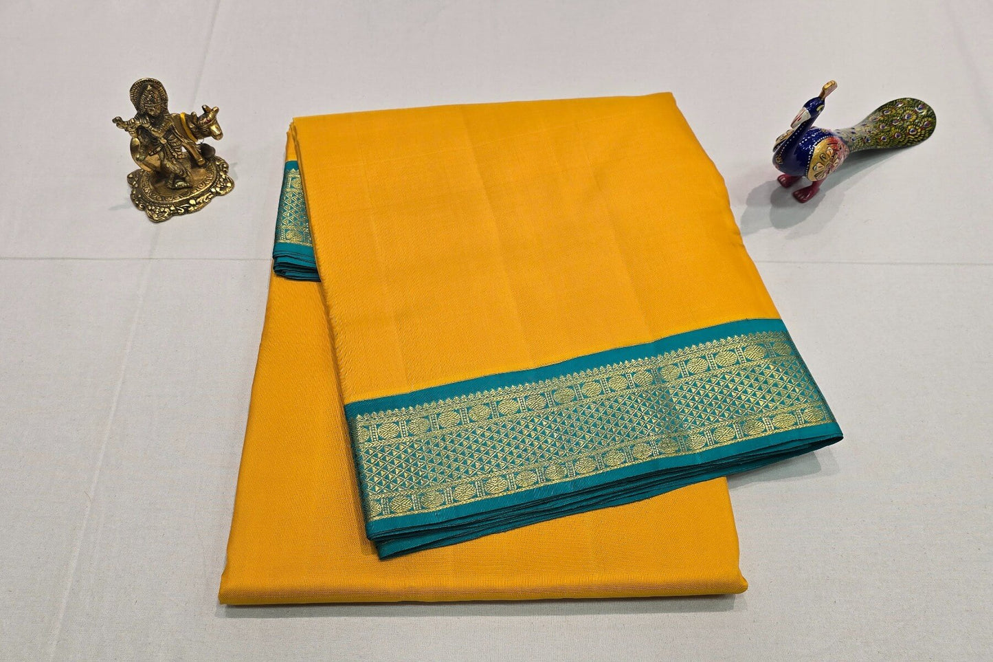 Ten yards silk saree SS5900