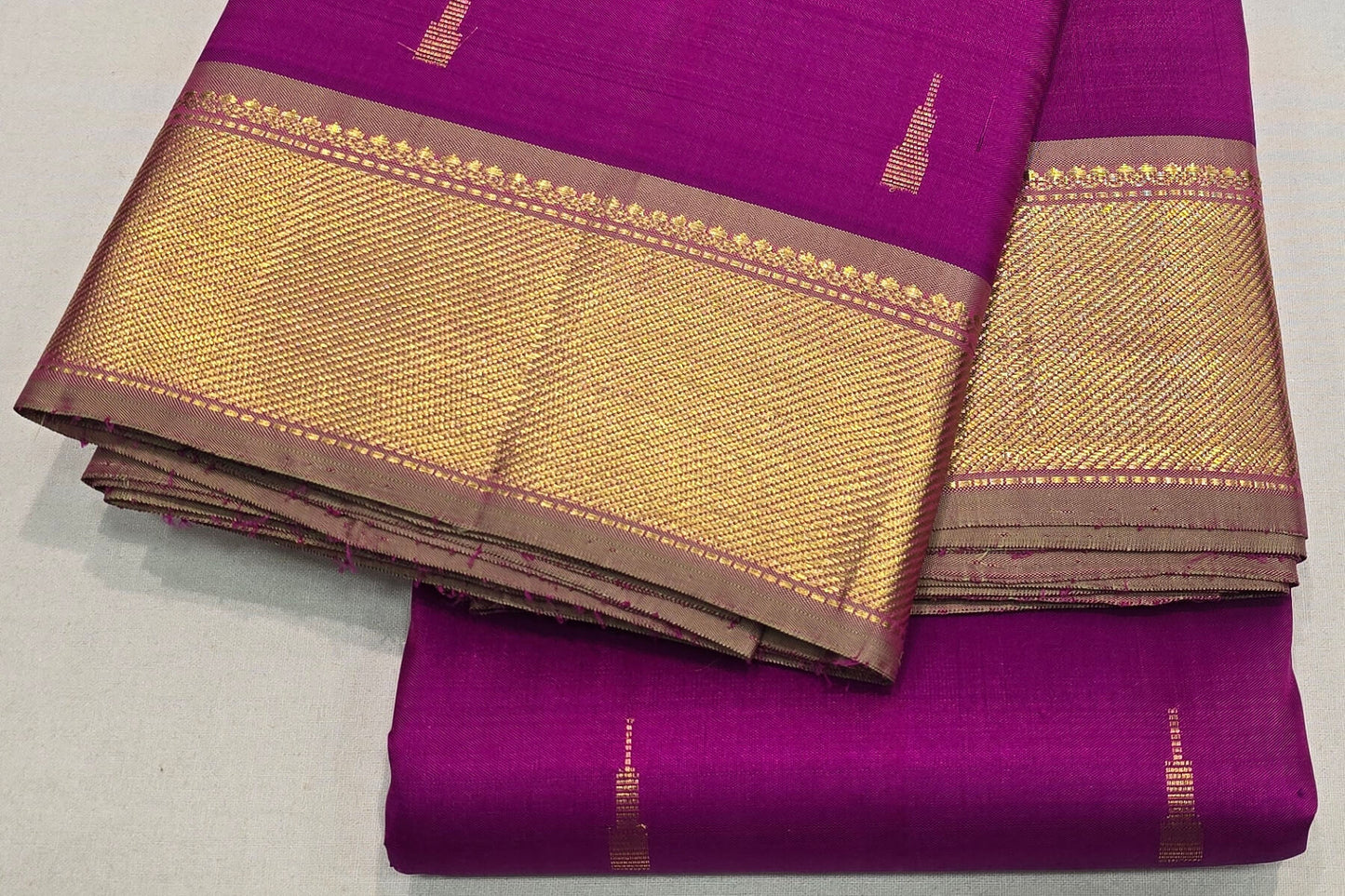 Magenta Kanjivaram Silk Saree SS6001