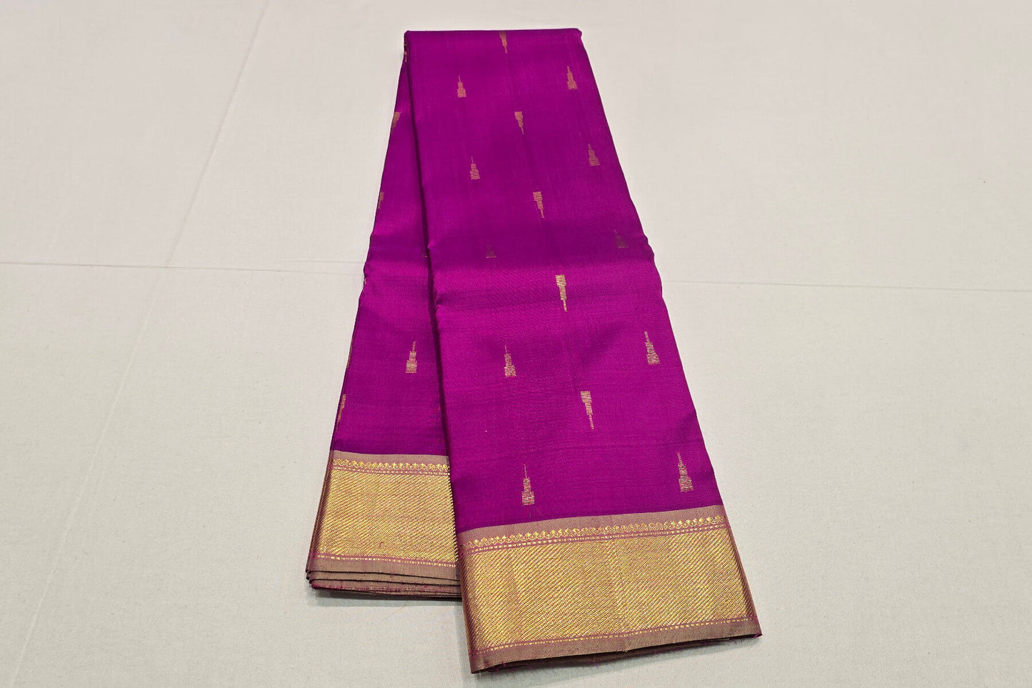 Magenta Kanjivaram Silk Saree SS6001