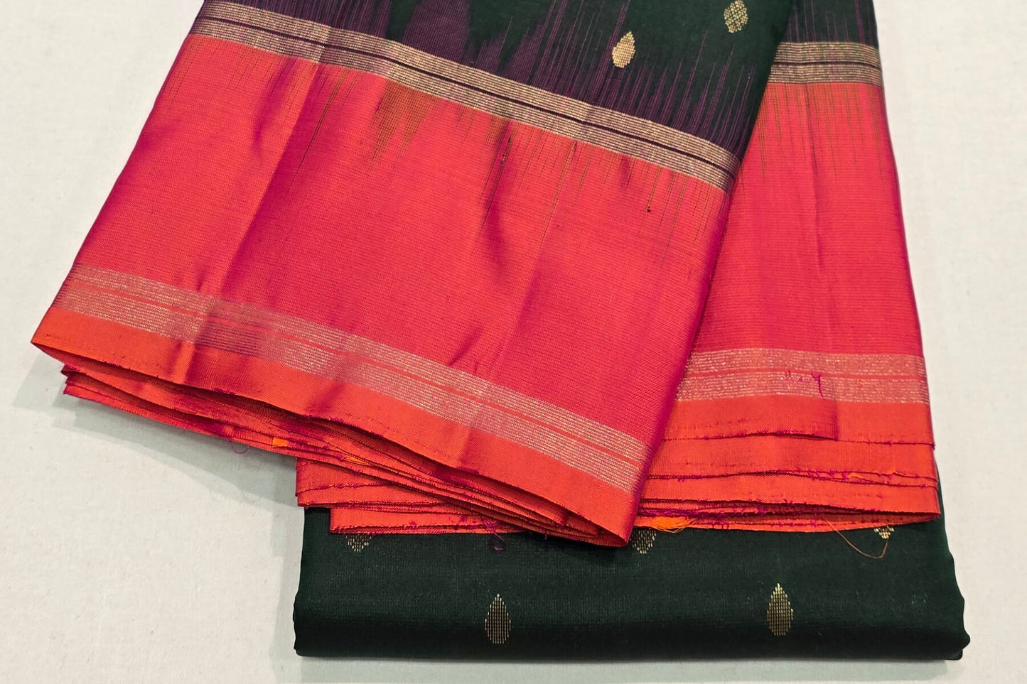 Light Weight Kanjivaram Silk Saree SS6052