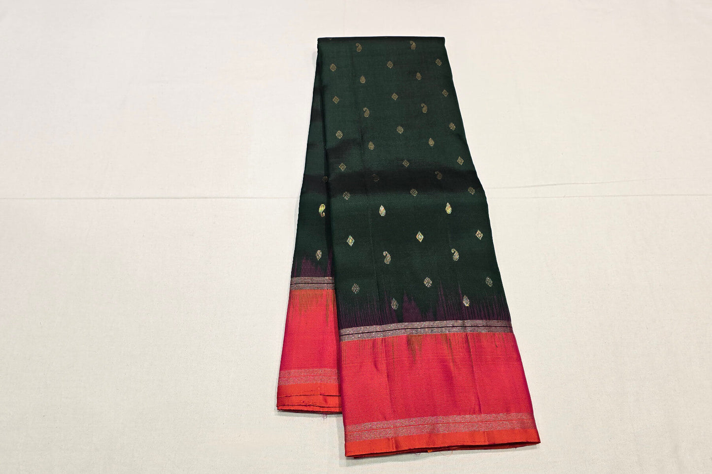 Light Weight Kanjivaram Silk Saree SS6052