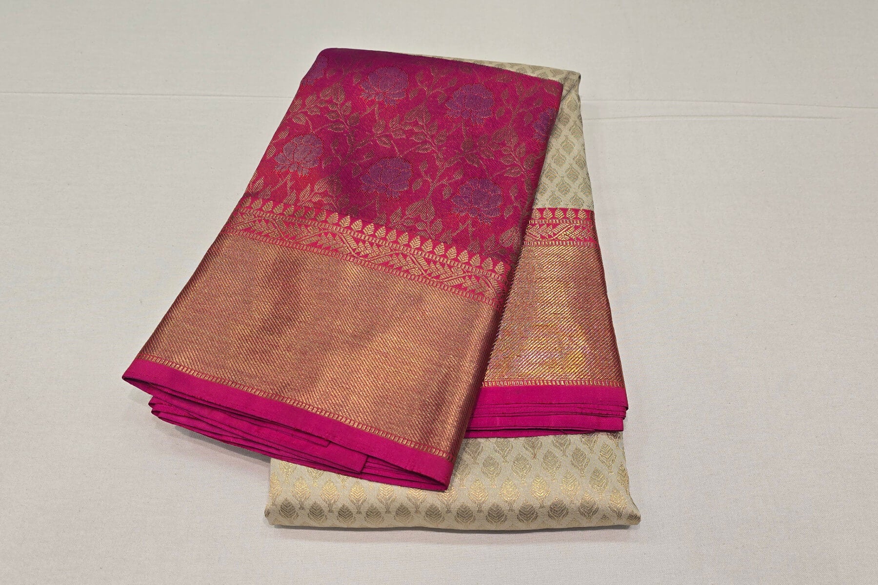 Off White Kanjivaram Silk Saree SS6080