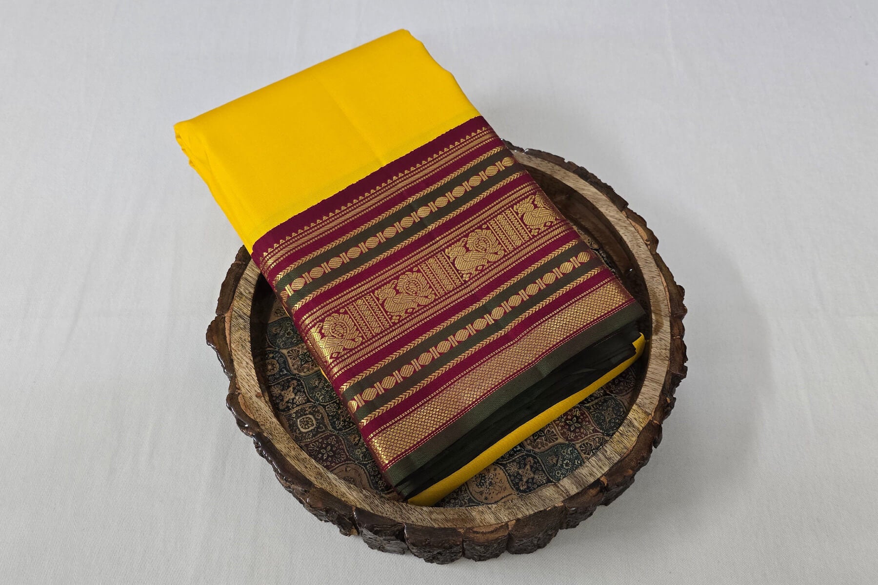 Plain lemon yellow Kanchipuram silk saree