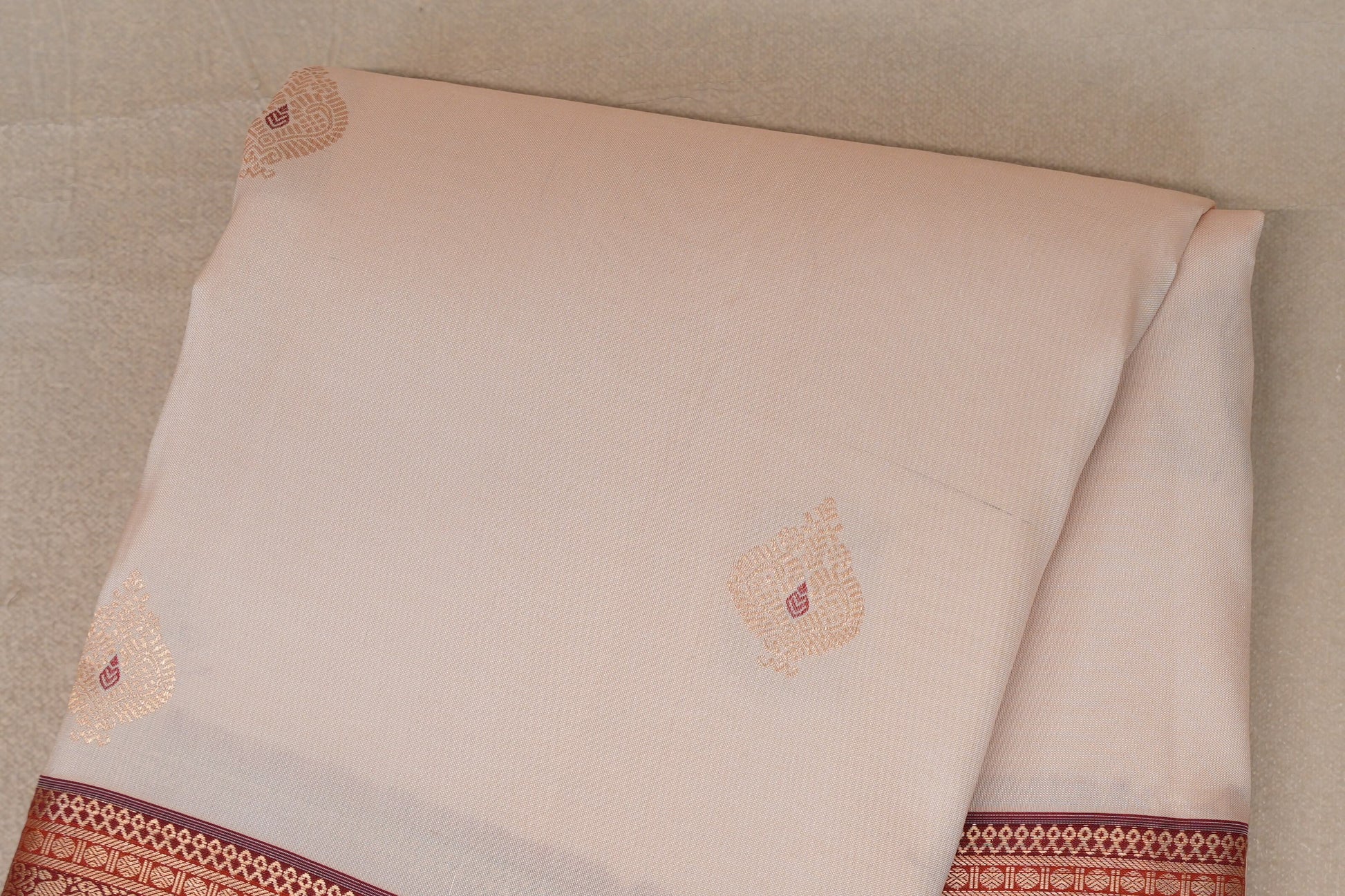 Peach Cream with Deep Maroon Borders Soft Silk Saree body