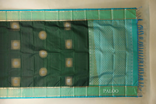 Deep Bottle Green with Mint Green Borders Light Weight Kanjivaram Silk Saree paloo