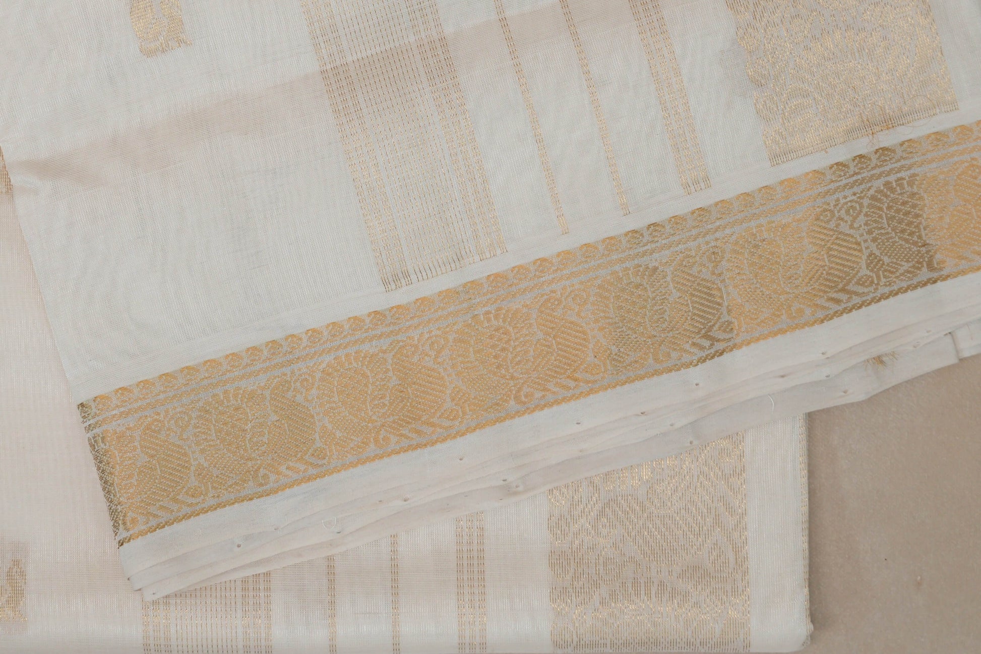 Cream Vegan Silk Cotton Saree borders