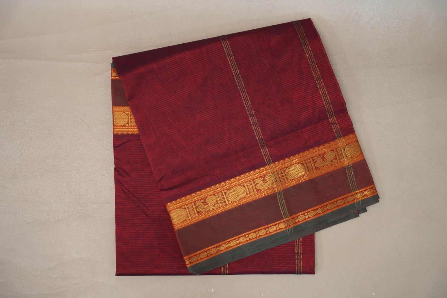 Dual Tone of Red & Blue Grey Vegan Silk Cotton Saree