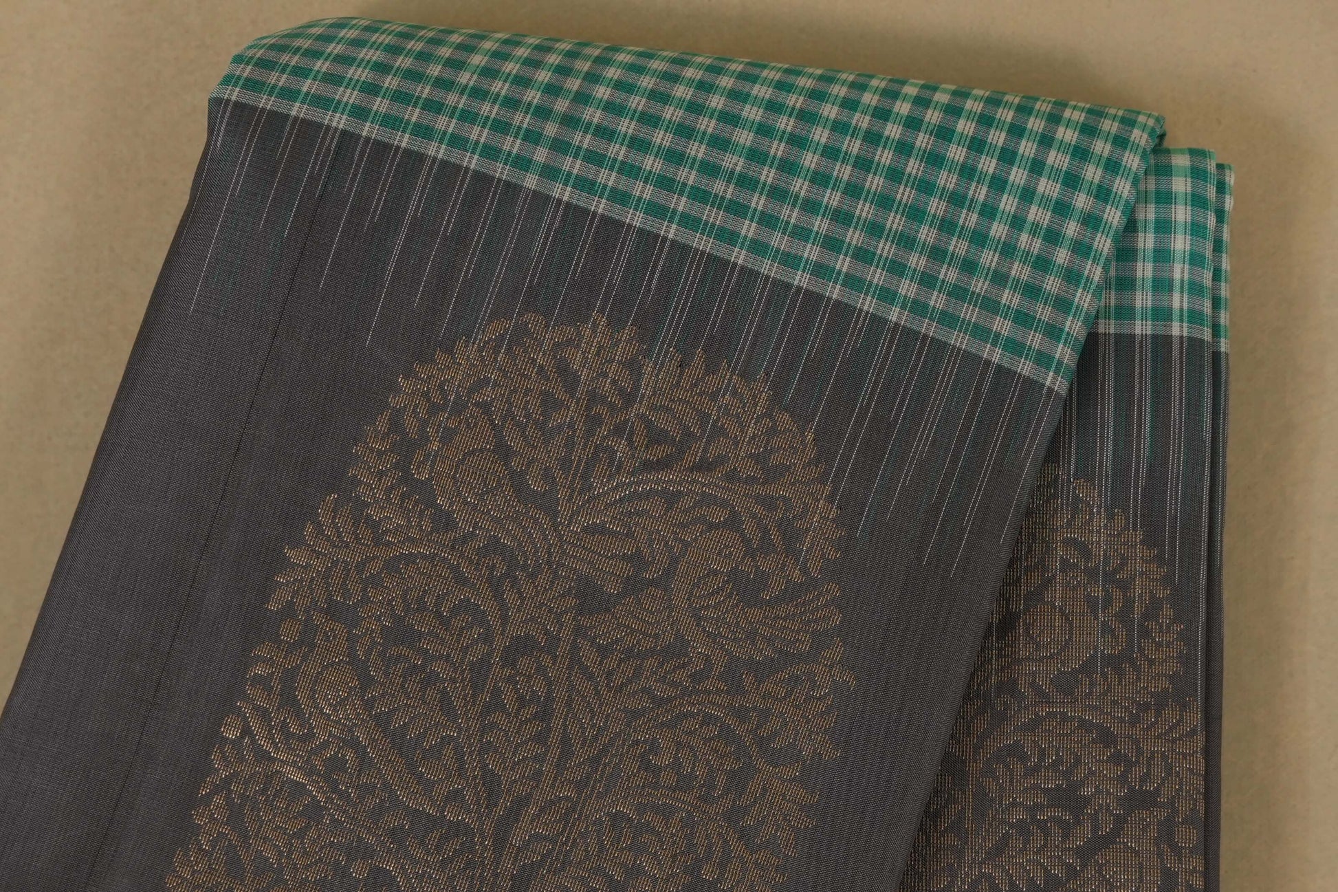 checked light weight kanchipuram silk saree