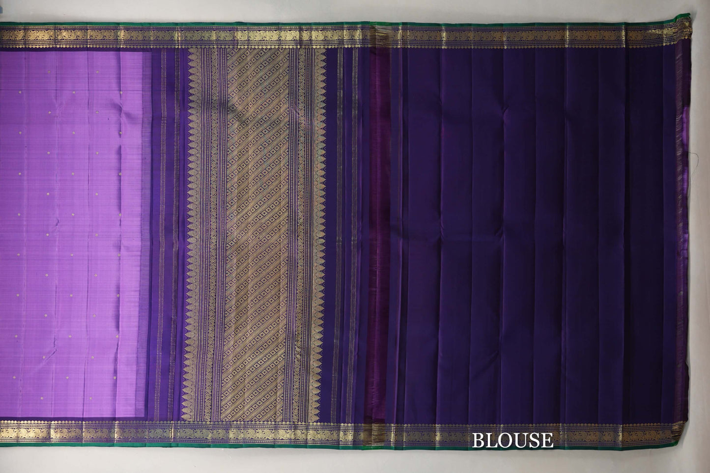 Lavender Purple with Deep Purple with Emerald Green Selvedge Borders Vintage Kanjivaram Silk Saree blouse