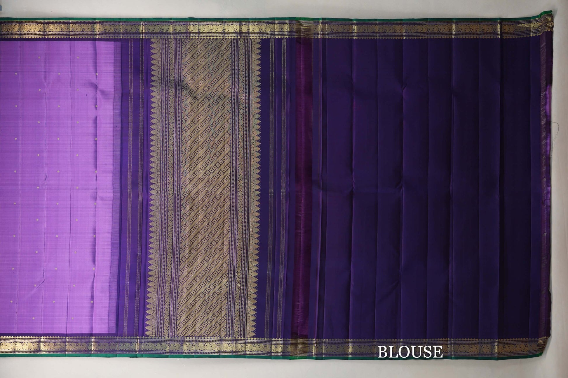 Lavender Purple with Deep Purple with Emerald Green Selvedge Borders Vintage Kanjivaram Silk Saree blouse