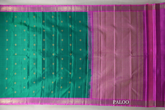 Dual Tone of Green & Blue with Bright Magenta Borders Vintage Kanjivaram Silk Saree paloo