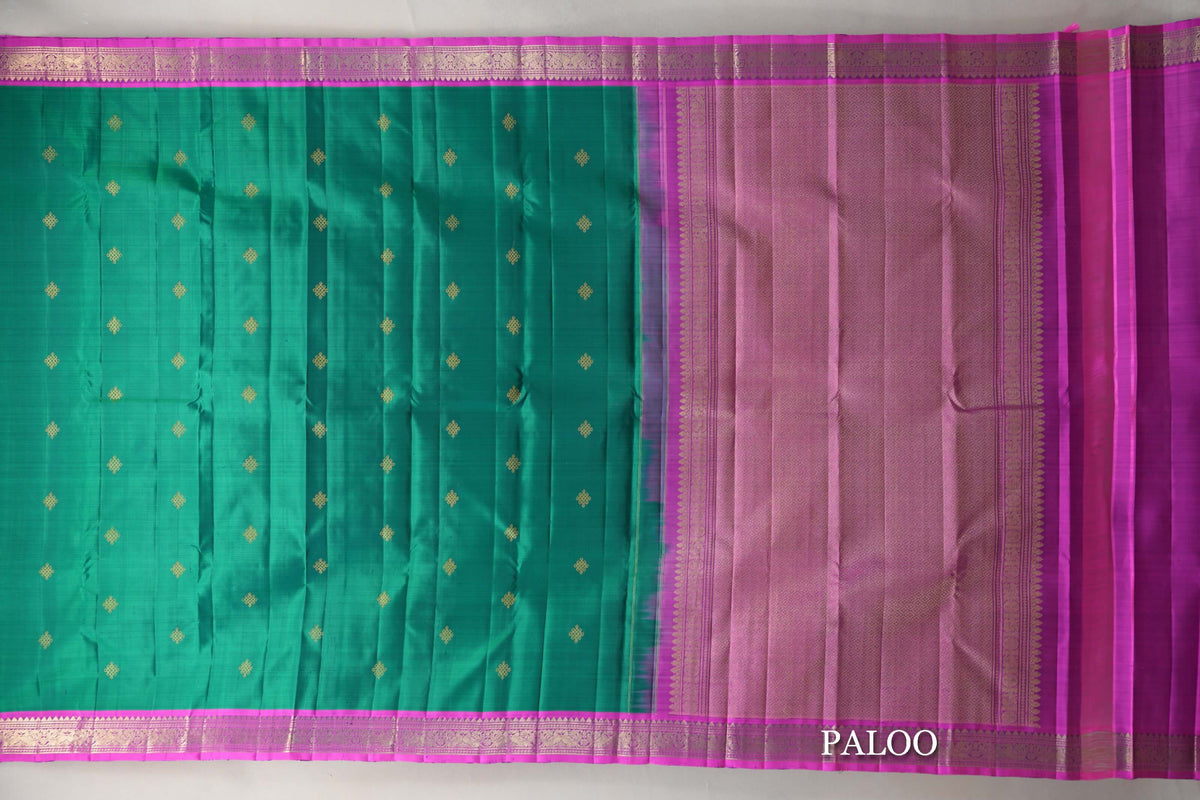 Dual Tone of Green & Blue with Bright Magenta Borders Vintage Kanjivaram Silk Saree paloo