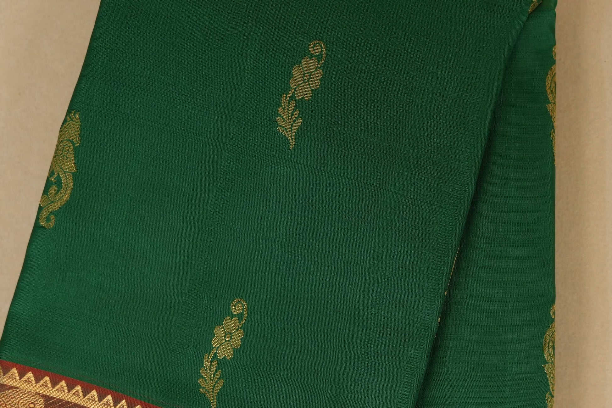 Green Kanjivaram Silk Saree body