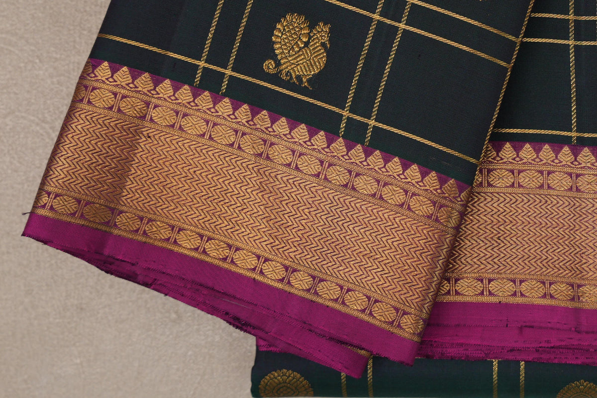 Dual Tone of Deep  Bottle Green & Purple Kanjivaram Silk Saree border zoom