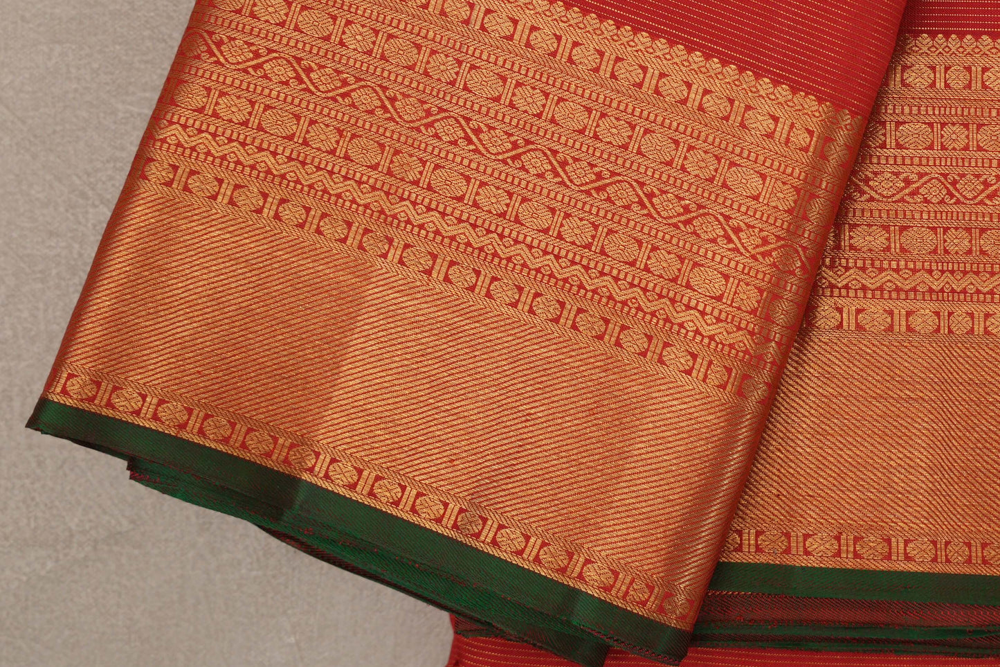 Bright Red Vaira Oosi Vintage Kanjivaram Silk Saree  border zoom