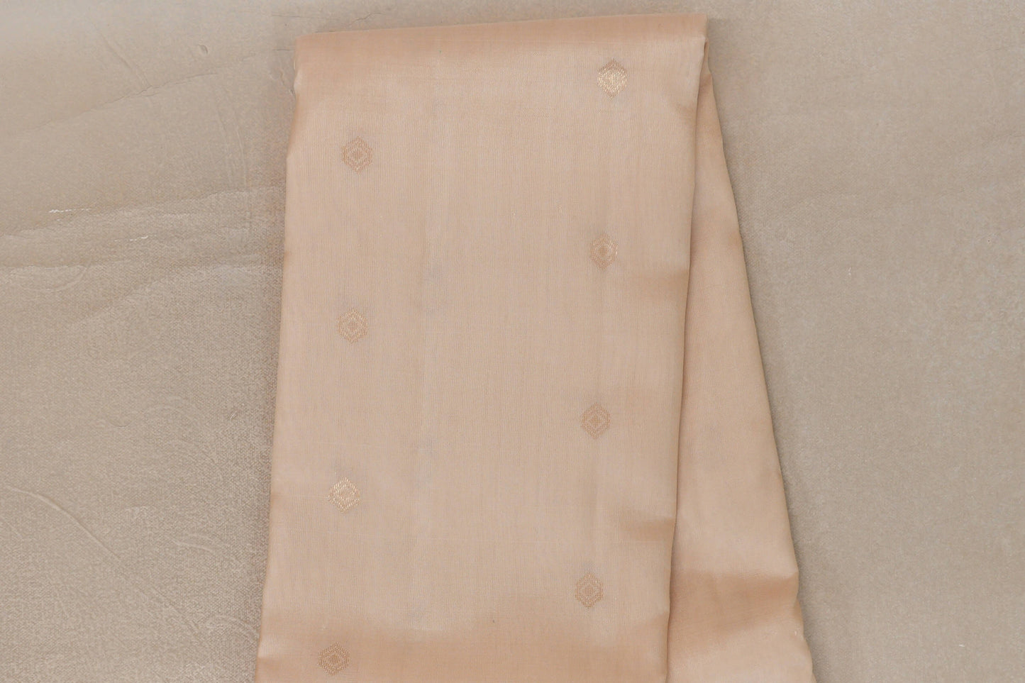 Cream Beige with Rani Pink Borders Light Weight Kanjivaram Silk Saree body