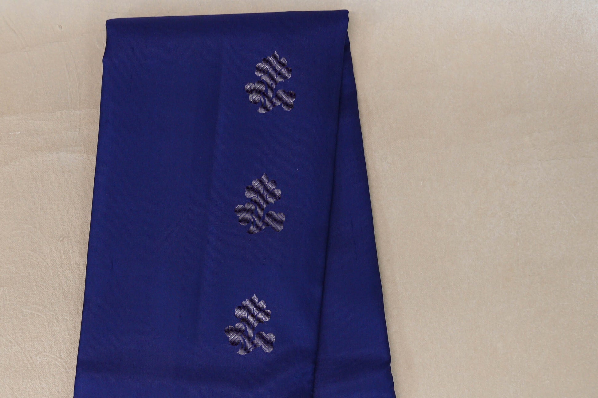 Deep Blue Light Weight Kanjivaram Silk Saree body