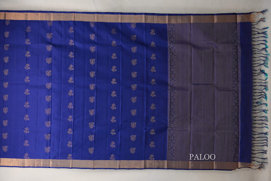 Deep Blue Light Weight Kanjivaram Silk Saree paloo