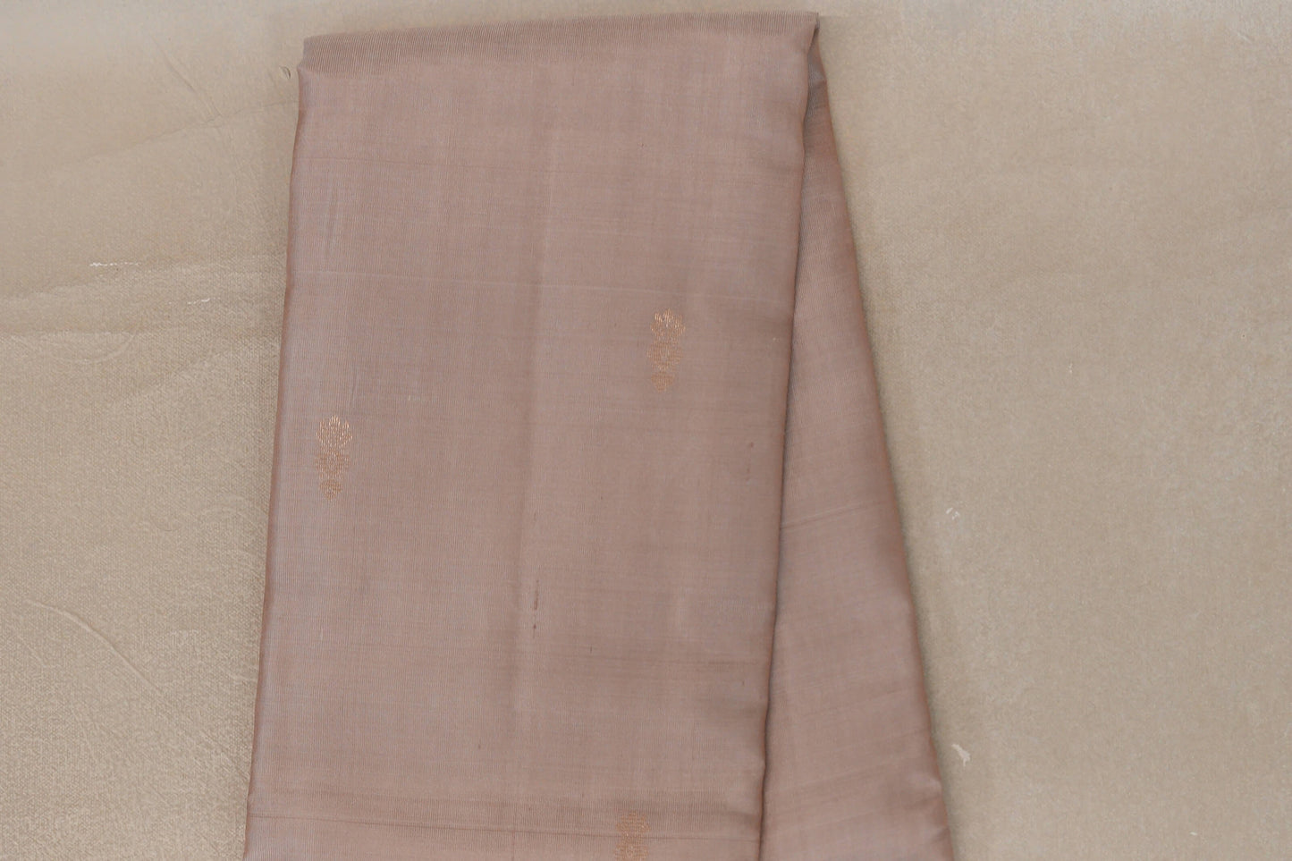 Dark Beige Light Weight Kanjivaram Silk Saree body