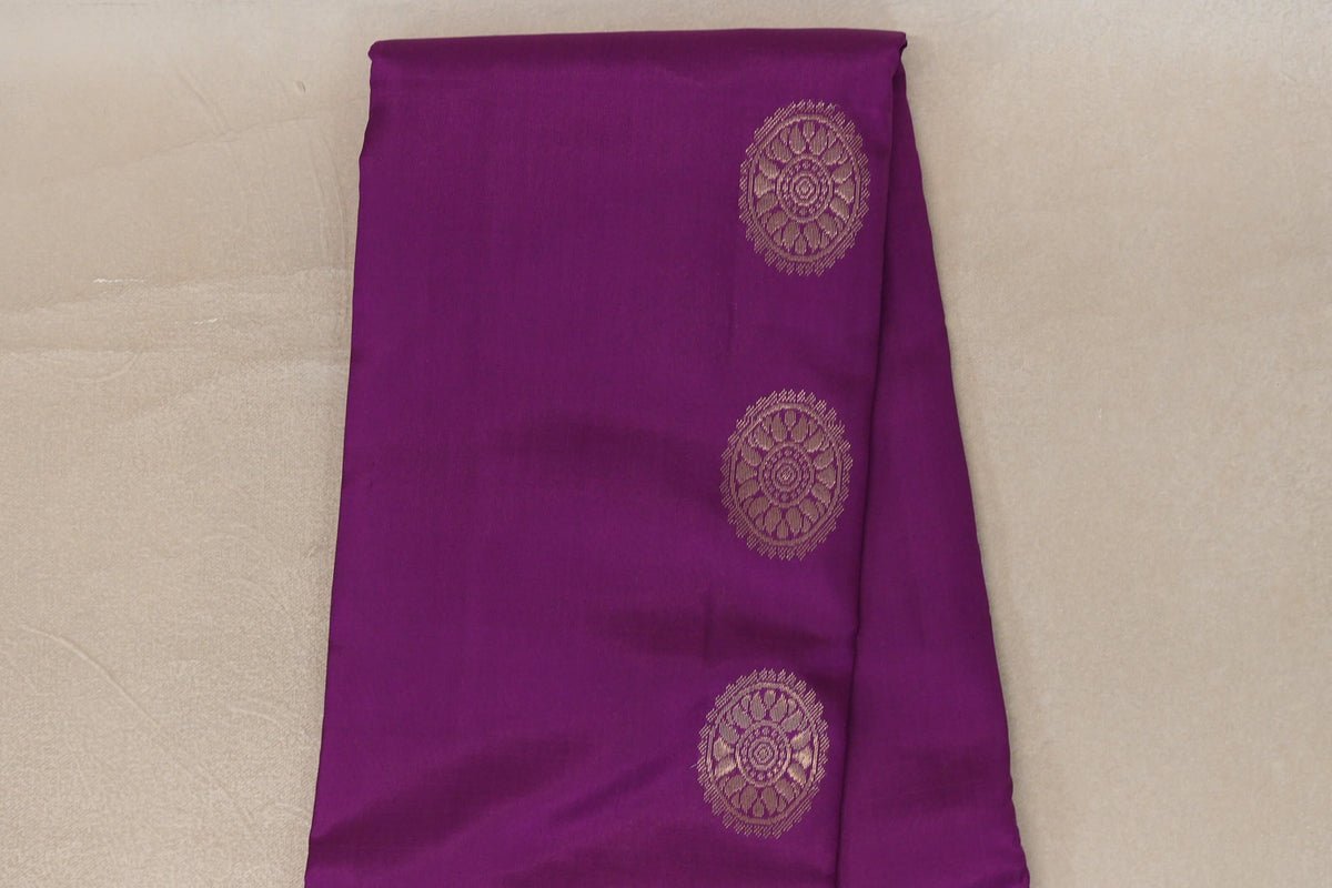 Deep Magenta with Peacock Blue Borders Light Weight Kanjivaram Silk Saree border