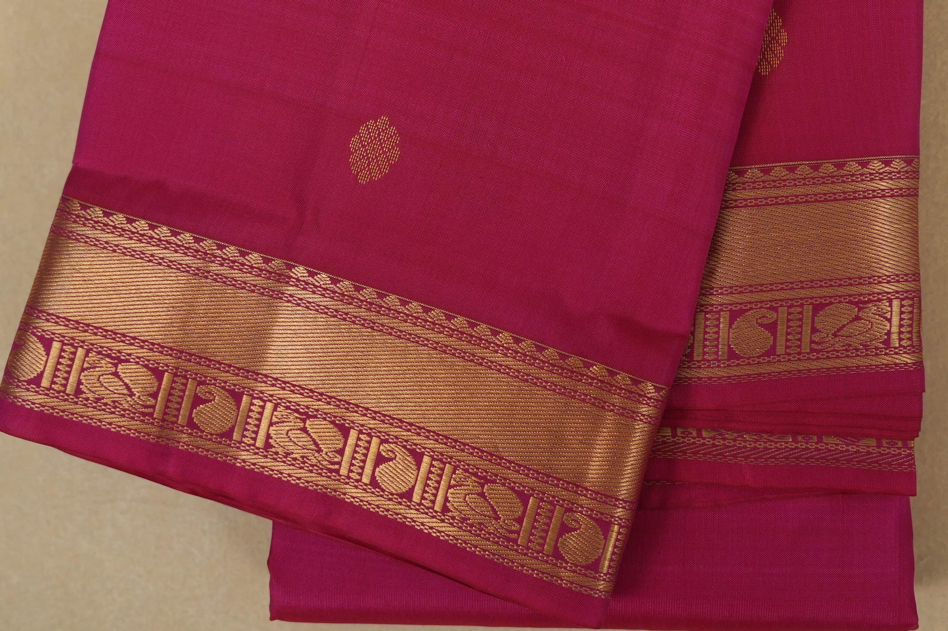 pink light weight kanchipuram silk saree border zoom