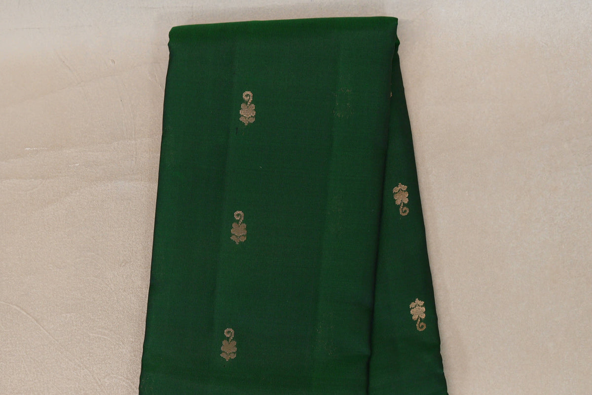 Bottle Green Light Weight Kanjivaram Silk Saree body