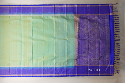 Dual tone of mint green and aqua blue Light Weight Kanjivaram Silk Saree paloo