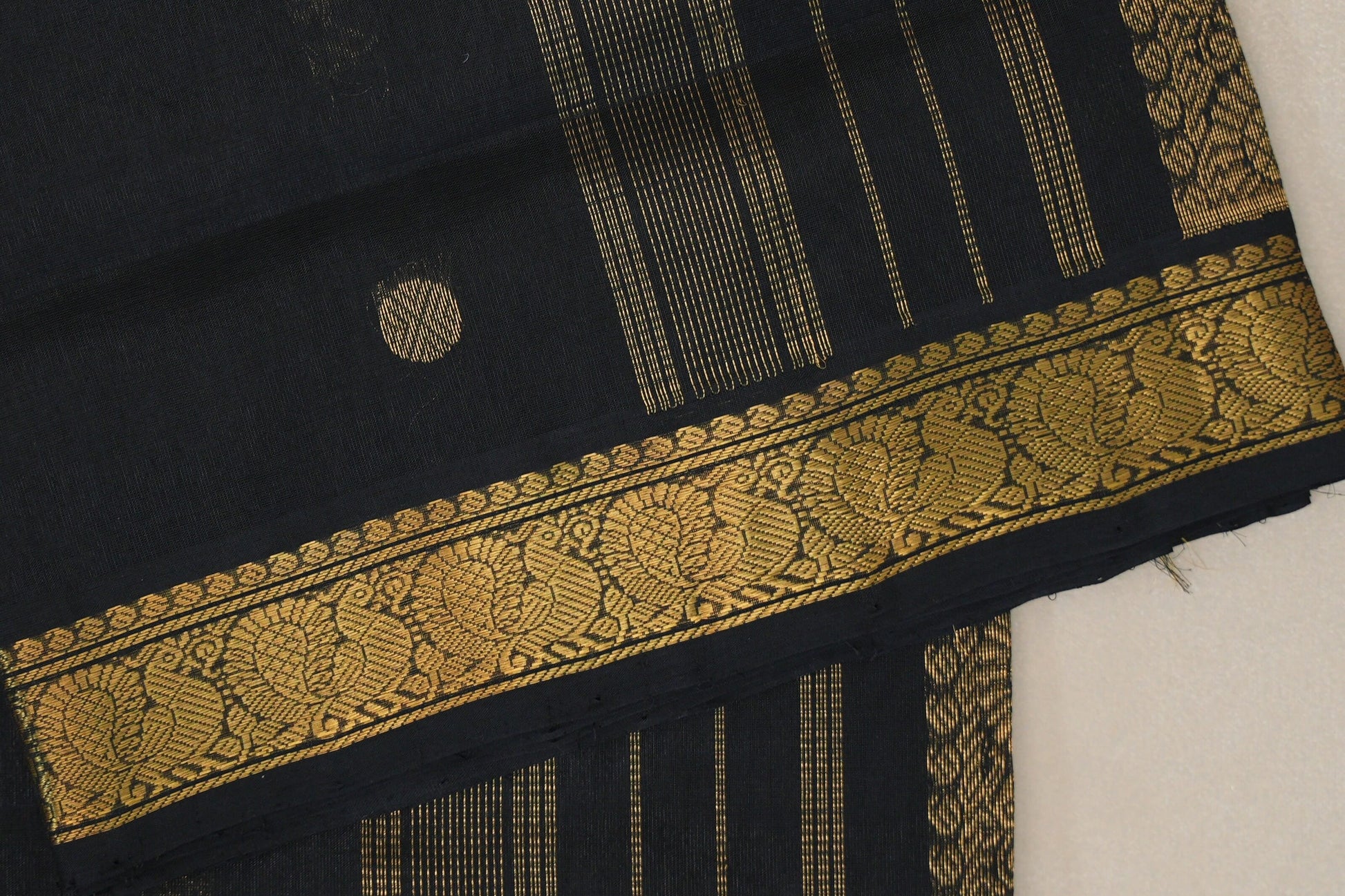 Black Vegan Silk Cotton Saree border