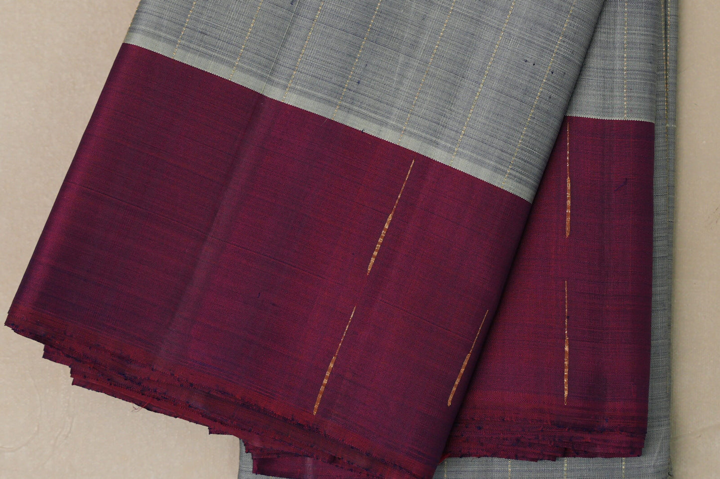 Grey with magenta border Vintage Kanjivaram Silk Saree border