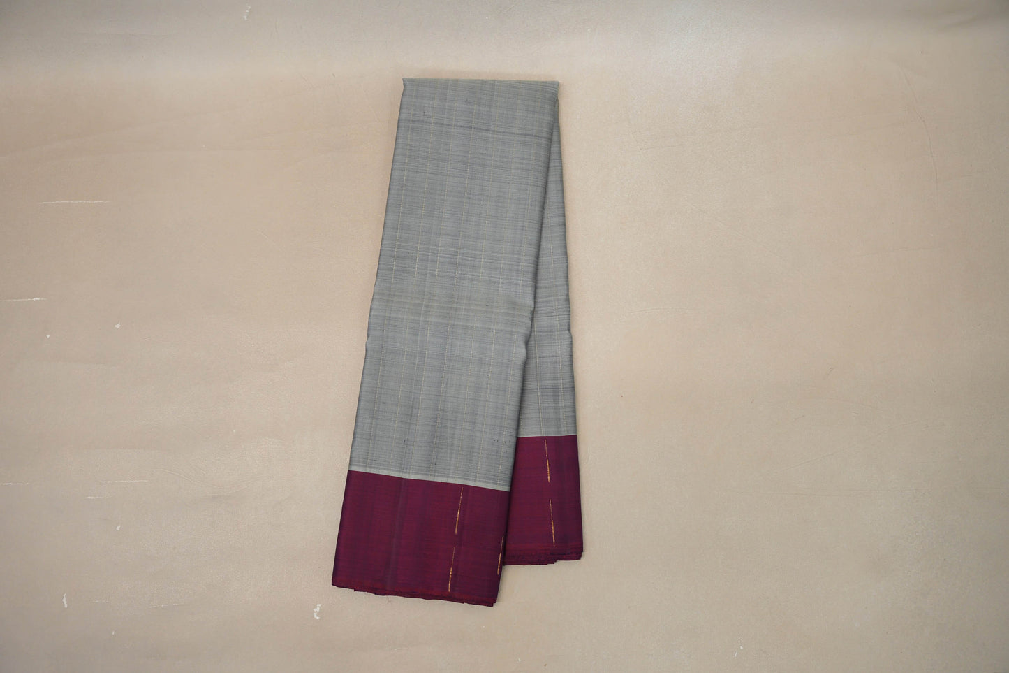 Grey with magenta border Vintage Kanjivaram Silk Saree SS8859