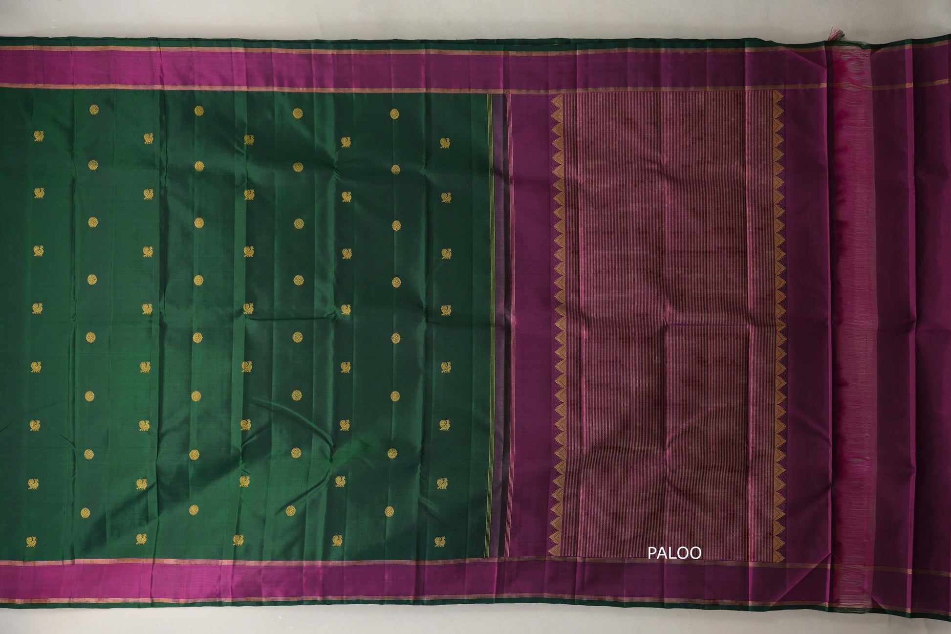 Bottle Green with magenta borders Vintage Kanjivaram Silk Saree paloo