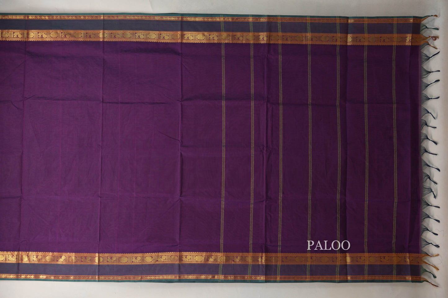 Deep Purple with Dual Tone of Deep Purple and Green Borders Vegan Silk Cotton Saree paloo