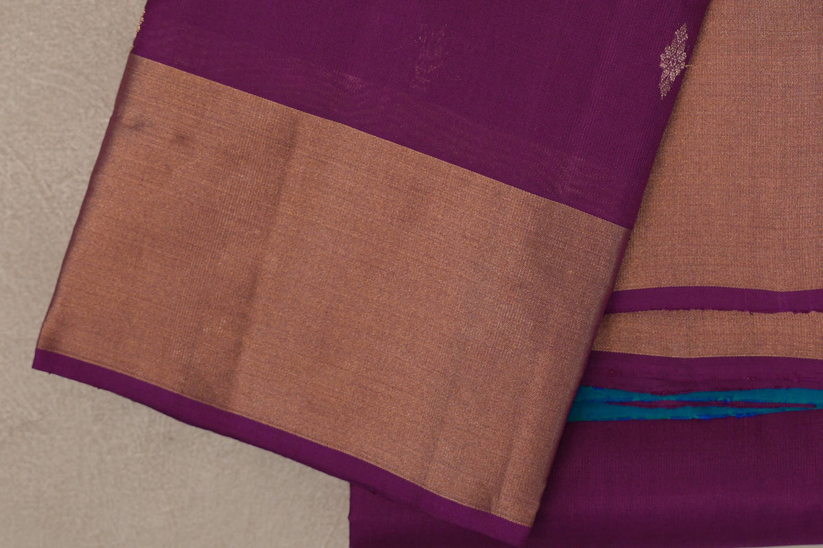 Deep Magenta Light Weight Kanjivaram Silk Saree border