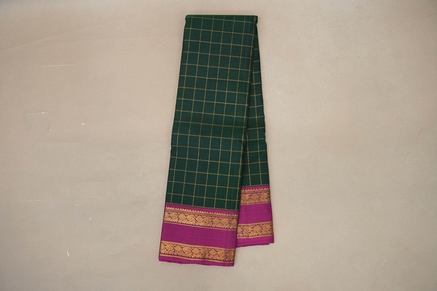 Bottle Green with magenta border Vintage Kanjivaram Silk Saree SS8865
