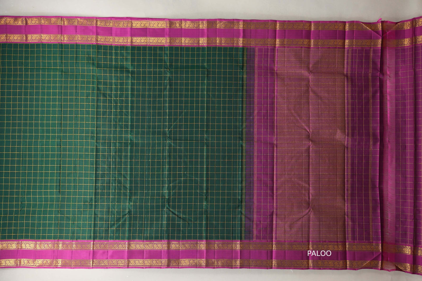 Bottle Green with magenta border Vintage Kanjivaram Silk Saree  by Shreenivas Silks paloo