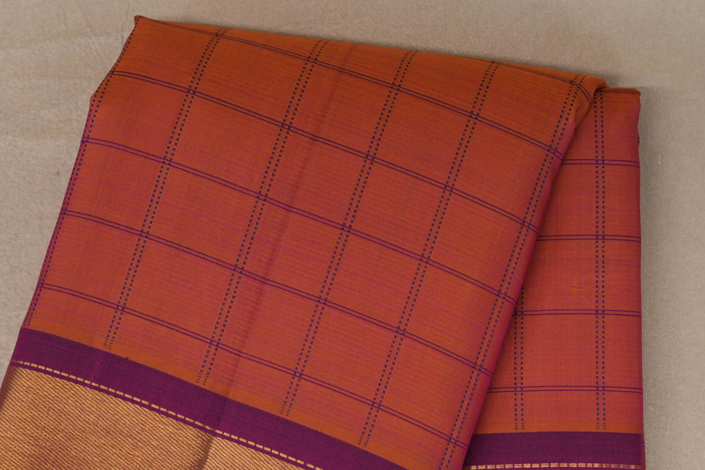 Dual Tone of Mustard and Pink with Deep Magenta Borders Vintage Kanjivaram Silk Saree body